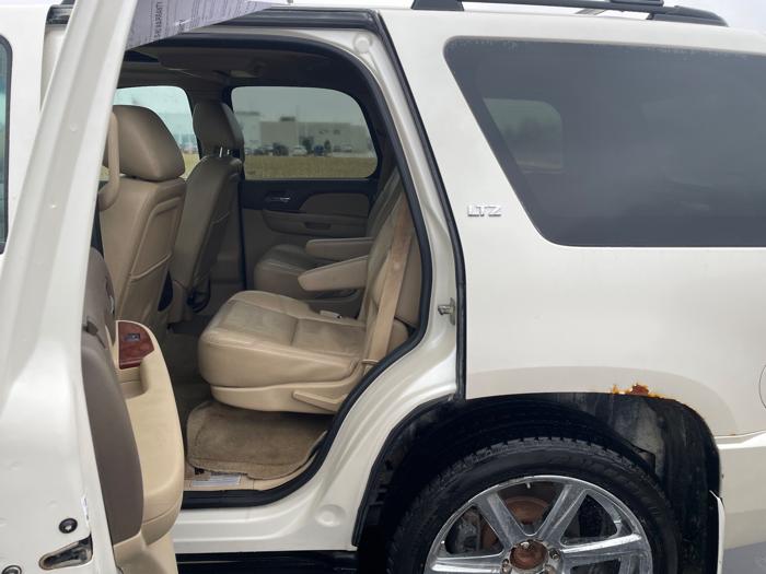 2012 chevrolet tahoe ltz-4wd with 200176 miles for sale near rochester, minnesota 2c073449d6c5477291751d1a704881c1.jpeg