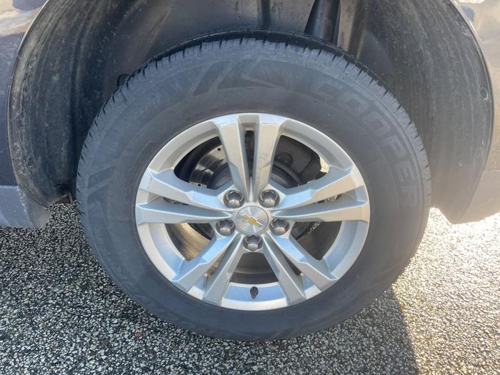 2016 chevrolet equinox ls-awd with 137169 miles for sale near rochester, minnesota 2c0b357ca7f445bda46c99df592d041c.jpeg