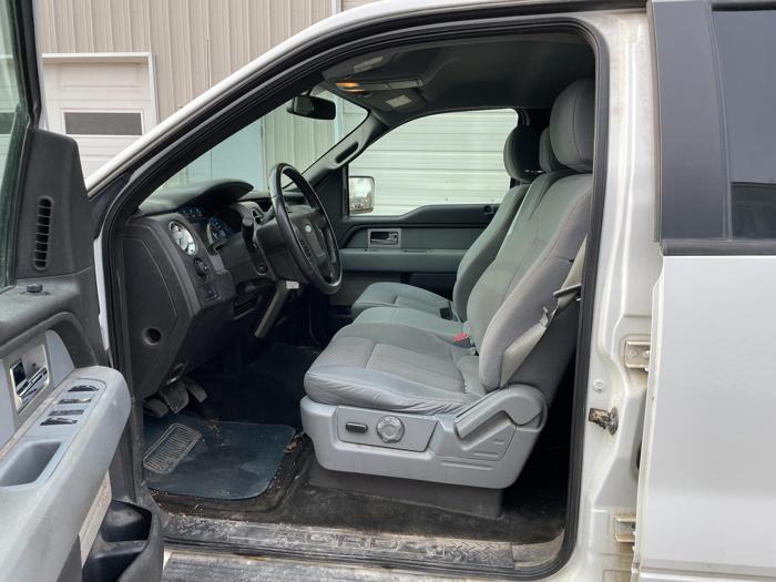 2011 ford f-150 xlt with 258664 miles for sale near elk-river, minnesota 2c1008a5831e4bd081b6c5c5ae2af812.jpg