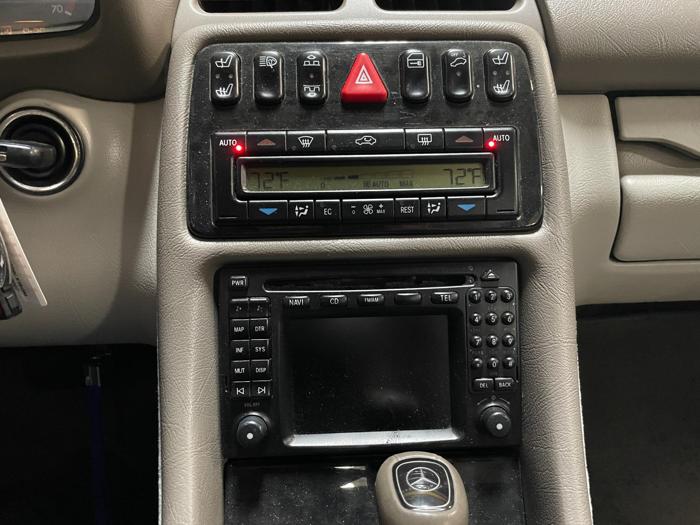 2000 Mercedes-Benz CLK-Class
