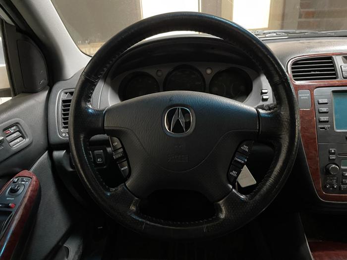 2004 acura mdx touring-package with 176314 miles for sale near elk-river, minnesota 2c8fc3e275b64df5b09fbd1fbfe4385d.jpg
