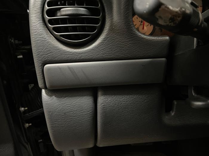 2004 jeep liberty sport-4wd with 104085 miles for sale near elk-river, minnesota 2c9cd083238b49f592b18334bffba667.jpeg