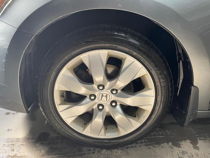 2009 honda accord ex-l with 222551 miles for sale near elk-river, minnesota 2c9df09340b948a0b7b7af36348c0b3f.jpg
