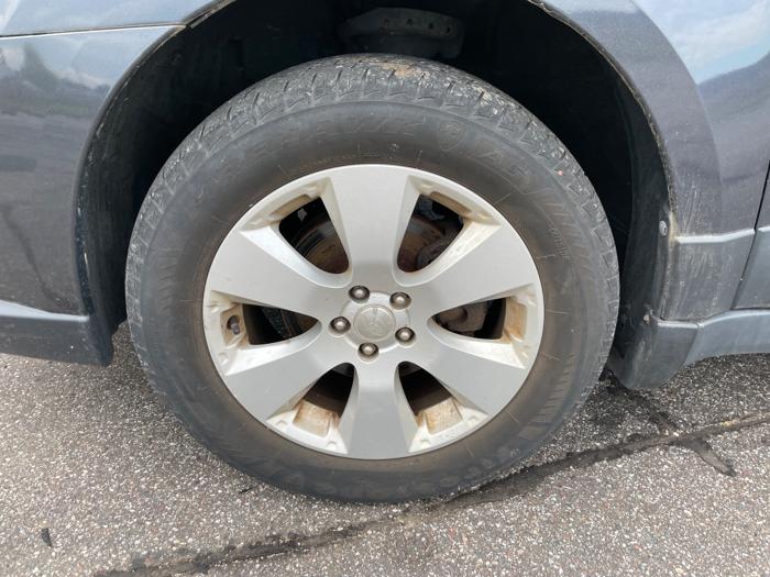 2011 subaru outback 2.5i-premium with 148791 miles for sale near elk-river, minnesota 2ca8bf7230c04e44b437e2af3c24a721.jpeg