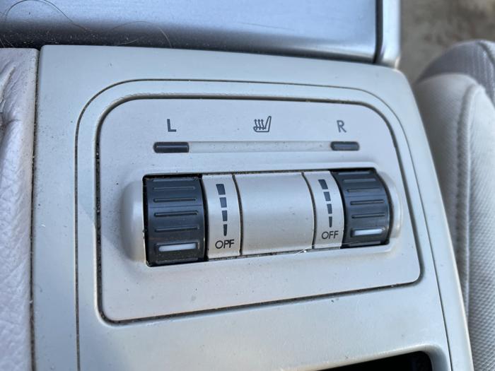 2007 subaru outback 2.5i-wagon with 203657 miles for sale near clearwater, minnesota 2cb948d302de4701ae5ba490e99d7ccb.jpeg