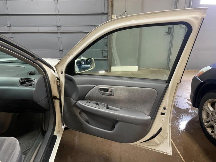 2000 Toyota Camry