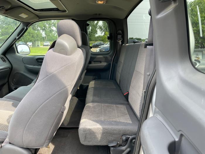 2003 ford f-150 xl-supercab-4wd with 165732 miles for sale near burnsville, minnesota 2d33e334ae0d447db39cc498cb311d6a.jpeg