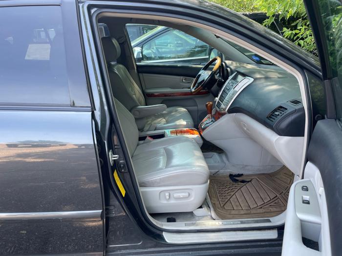 2004 lexus rx-330 2wd with 184541 miles for sale near white-bear-lake, minnesota 2d516fae8ce6475dad9c68f1d61a9ba7.jpeg