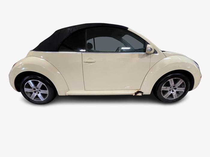 2006 Volkswagen New Beetle