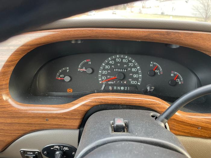 1999 ford e-150 with 89626 miles for sale near elk-river, minnesota 2db6be3cd72e450b83a045fbf2f29ed9.jpg