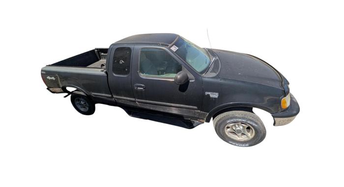 1998 ford f-150 xl-supercab-short-bed-4wd with 210191 miles for sale near elk-river, minnesota 2dd23d858095484a8151c9f26dff234d.jpg