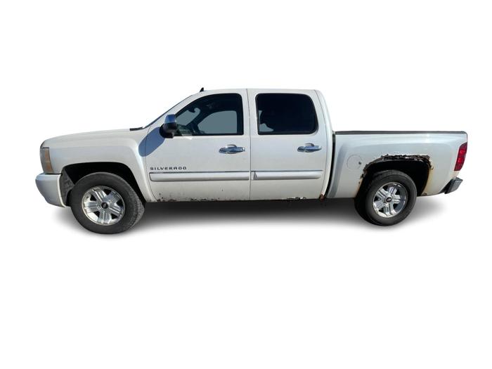 2011 chevrolet silverado-1500 ltz-crew-cab-4wd with 211676 miles for sale near fridley, minnesota 2deeda0d00384a8d80afa8094a4ce9b4.jpg