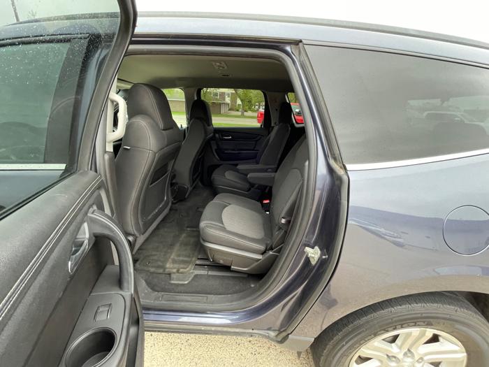 2014 chevrolet traverse 2lt-awd with 131768 miles for sale near alexandria, minnesota 2deee12667f84137a2715d8fd21a5b0b.jpeg