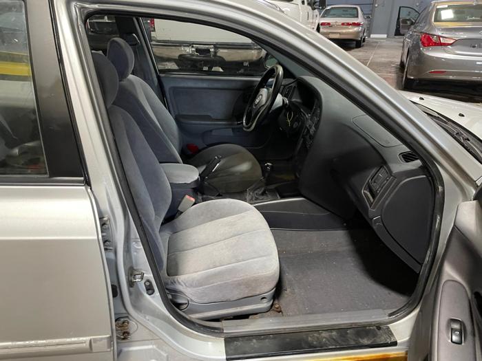 2005 hyundai elantra gls with 205323 miles for sale near elk-river, minnesota 2df3b325c6f34368a184388505125227.jpg
