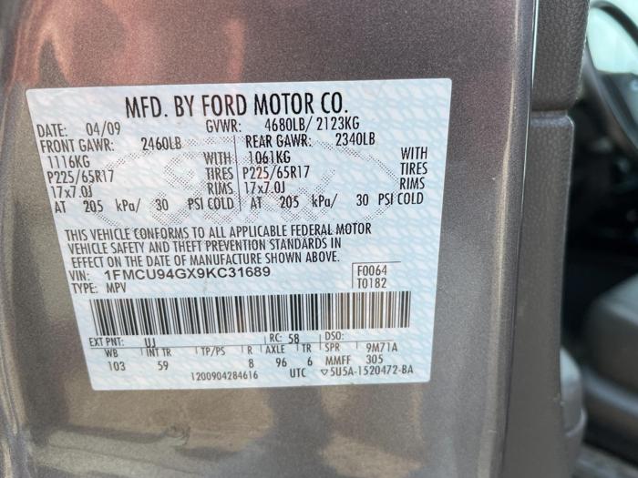 2009 ford escape limited-4wd-v6 with 193045 miles for sale near elk-river, minnesota 2e120a1397af4ca5bd6da19ca36fa6bc.jpg