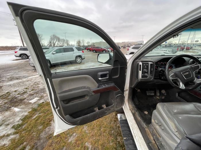 2018 gmc sierra-1500 slt with 175173 miles for sale near rochester, minnesota 2e25794ad4534355861be06317c245b7.jpeg