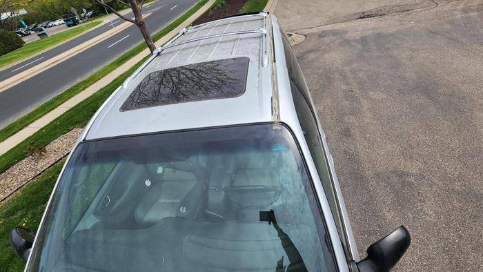 2004 dodge grand-caravan sxt with 275900 miles for sale near burnsville, minnesota 2e4f5643baba4042bf6887d484241b3e.jpg