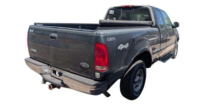 1998 ford f-150 xl-supercab-short-bed-4wd with 210191 miles for sale near elk-river, minnesota 2e55542b54ae401f89f03928d446c5c7.jpg