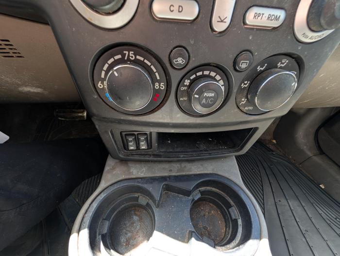 2006 mitsubishi endeavor limited-awd with 231838 miles for sale near elk-river, minnesota 2e61d658404f4294865cd2e1d2326052.jpg