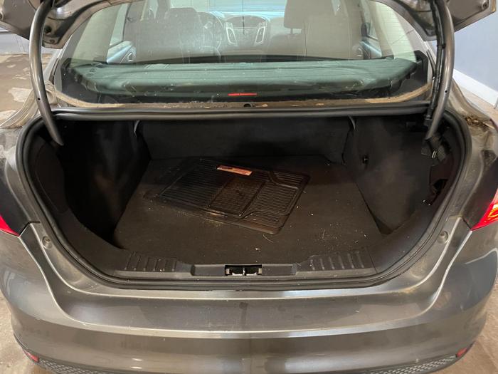 2014 ford focus se-sedan with 99529 miles for sale near elk-river, minnesota 2e683c46c60942c289adb22f909adb35.jpg