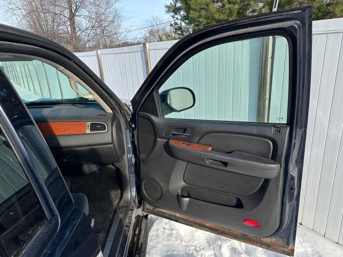 2008 gmc yukon-xl sle with 240937 miles for sale near elk-river, minnesota 2e8934eb1510425c87b5d9b559ef9de4.jpeg