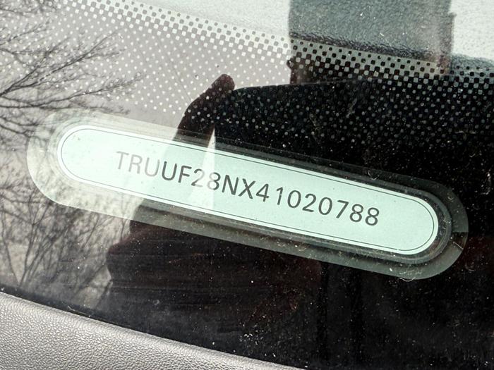 2004 audi tt with 126057 miles for sale near burnsville, minnesota 2e9d01c1051a479086b84bde2b493075.jpg