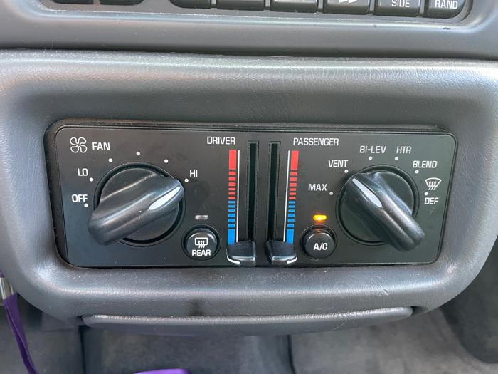 2002 buick century custom with 186862 miles for sale near elk-river, minnesota 2ec2f3e51d7f4374a9426e83d5af167f.jpeg