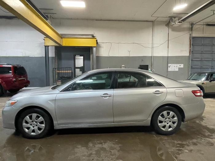 2010 toyota camry with 91072 miles for sale near elk-river, minnesota 2ec746e919ac4f5784fe303ef070548a.jpg