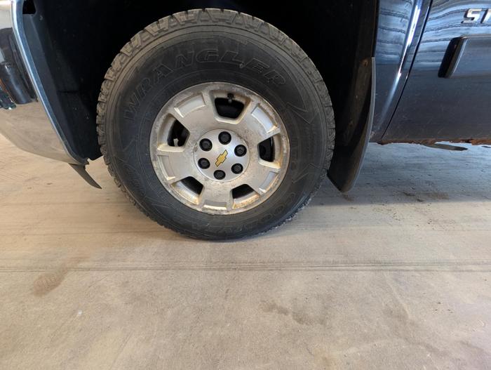 2012 chevrolet silverado-1500 lt-ext.-cab-long-box-4wd with 150636 miles for sale near elk-river, minnesota 2ed59da4be1c4cb3aea47332294cc7c5.jpg