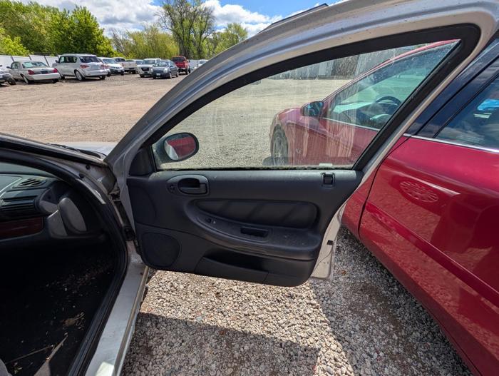 2001 dodge stratus sedan-se with 193693 miles for sale near elk-river, minnesota 2ef6f6fa53b4488db8d385d1fbe53a89.jpg