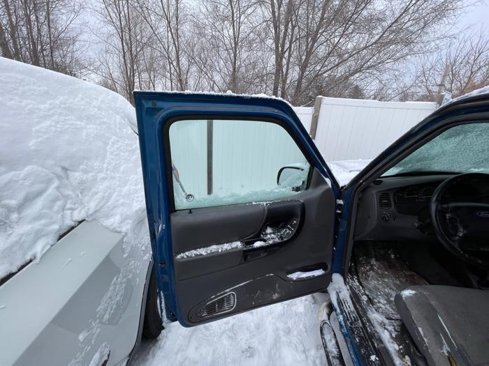 2001 ford ranger edge-supercab-3.0-4wd with 181189 miles for sale near elk-river, minnesota 2f1d6765df0949ce923ca405186e543c.jpeg