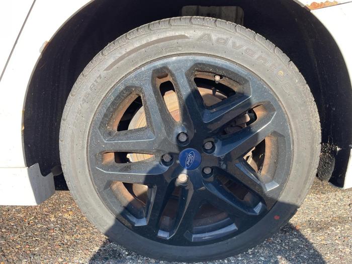 2015 ford fusion se with 207056 miles for sale near burnsville, minnesota 2f1e5889496a4bb6b5287d36fd0a6cf2.jpg
