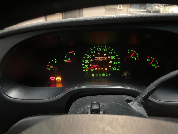 2000 ford e-250 with 144106 miles for sale near elk-river, minnesota 2f571dad0d0a4d2490e420e4519dc94c.jpg