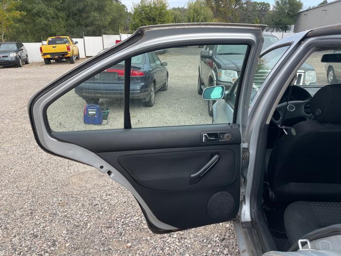 2003 volkswagen jetta gl-2.0 with 210723 miles for sale near elk-river, minnesota 2f58283a0e984b969bc1a1c4a53487a5.jpeg