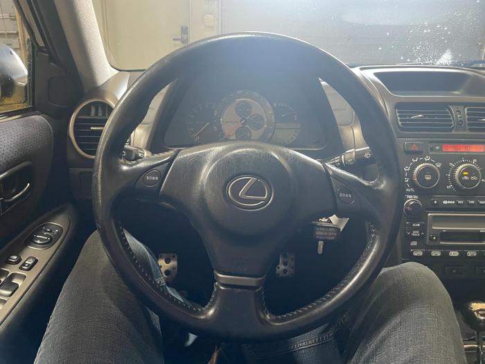 2001 Lexus IS 300