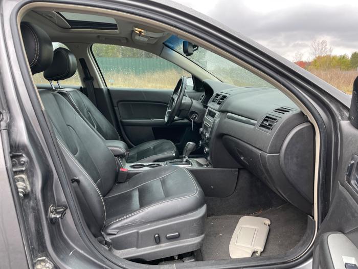 2011 ford fusion v6-sel with 166825 miles for sale near elk-river, minnesota 2f84835809e64d2a83298350a12ad5ec.jpeg