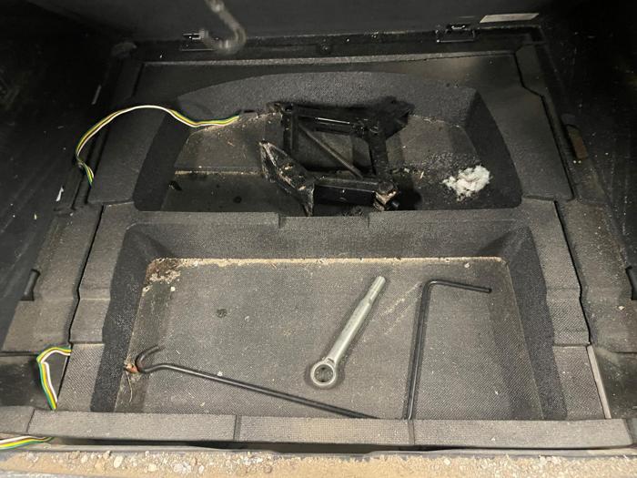 2009 subaru outback limited with 246064 miles for sale near elk-river, minnesota 2fb73fd7de35416fa614cd8912227bbf.jpg