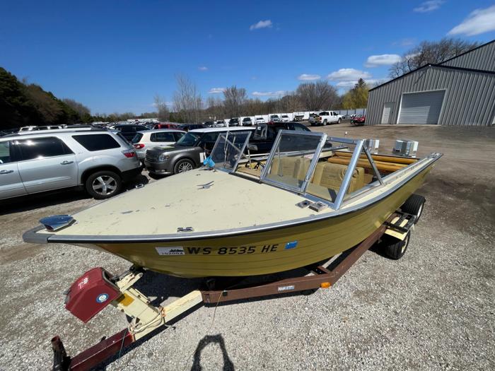 1974 -mirro craft for sale near elk-river, minnesota 2ffc2b7ed1a8455ebd0cd6850c2e71f7.jpg