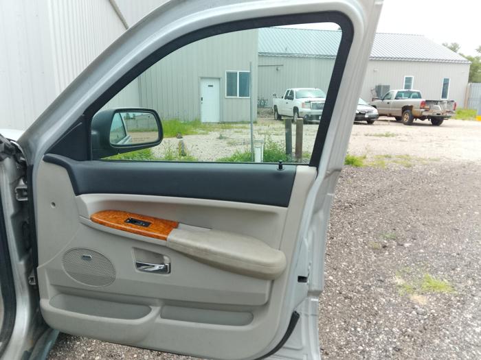 2008 jeep grand-cherokee limited-4wd with 187754 miles for sale near elk-river, minnesota 302fd05114ba4971839ad665fd64125a.jpg