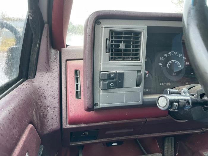 1989 chevrolet c-k-1500 reg.-cab-6.5-ft.-bed-4wd with 127298 miles for sale near elk-river, minnesota 3035287acfc54fefa02c997fb56e247b.jpeg