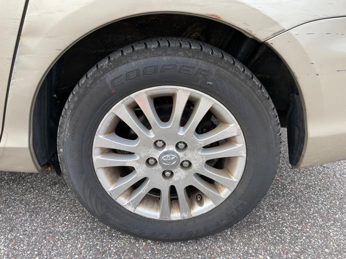 2007 toyota sienna xle-fwd with 212907 miles for sale near elk-river, minnesota 304a7db474c14c4fbf343d6359b14836.jpeg