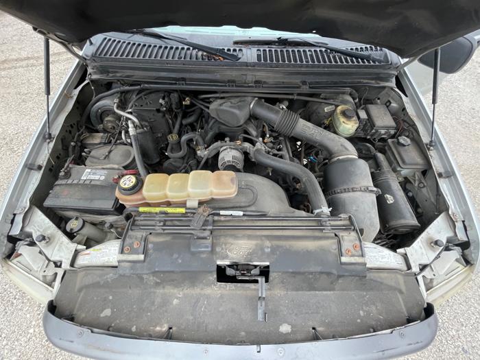 2001 ford f-250-sd xl-supercab-short-bed-2wd with 243301 miles for sale near elk-river, minnesota 3057836522b4467ab62e315ca1f90518.jpeg