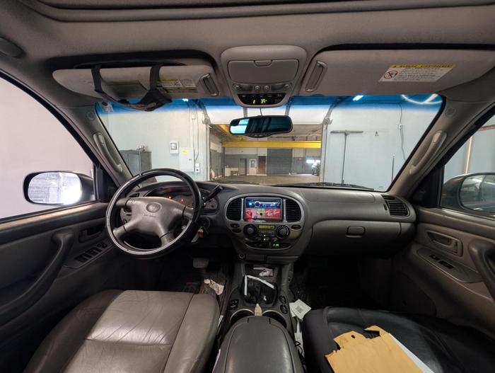 2002 toyota sequoia limited-4wd with 216240 miles for sale near elk-river, minnesota 30a3a71a326946939f805a1cccedcc34.jpg
