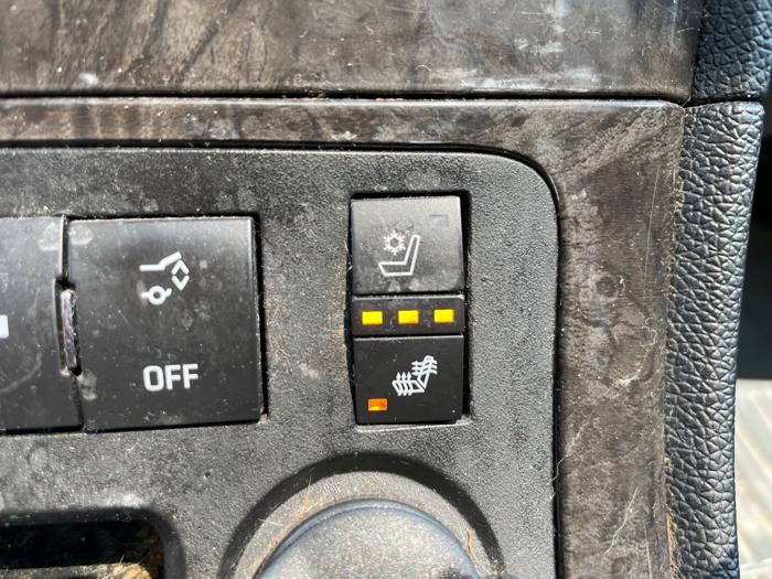2012 gmc acadia denali-awd with 316914 miles for sale near white-bear-lake, minnesota 30a9e9b2dc5c427bb1a2296ce9a705d6.jpeg