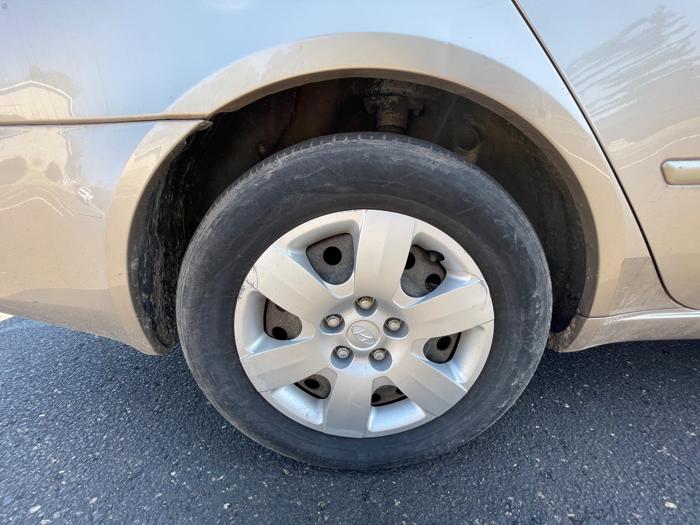 2001 hyundai sonata gl with 173208 miles for sale near columbus, minnesota 30b7b5e95f914f4c976649e9235328c8.jpeg