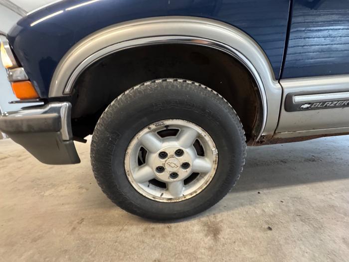 1999 chevrolet blazer 4-door-4wd with 195804 miles for sale near elk-river, minnesota 30b91c7e41084191828561b30ae03326.jpeg