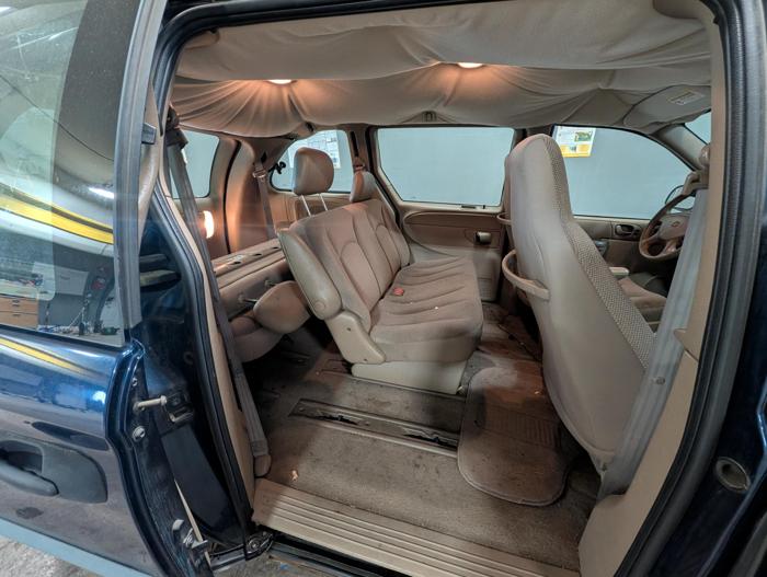 2002 dodge caravan se with 192283 miles for sale near elk-river, minnesota 30d2a8ea845d448d94f6e4c4b15fe46f.jpg
