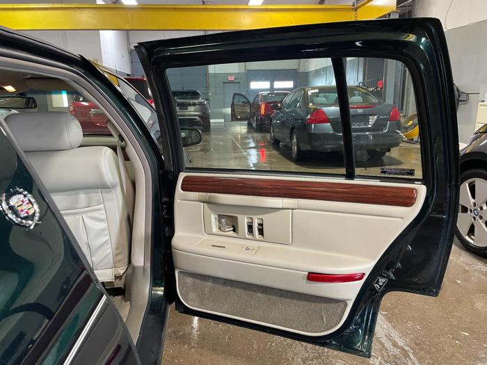 1996 cadillac deville with 110142 miles for sale near elk-river, minnesota 30dc6515c6e943bfbedf7da6a123facf.jpg