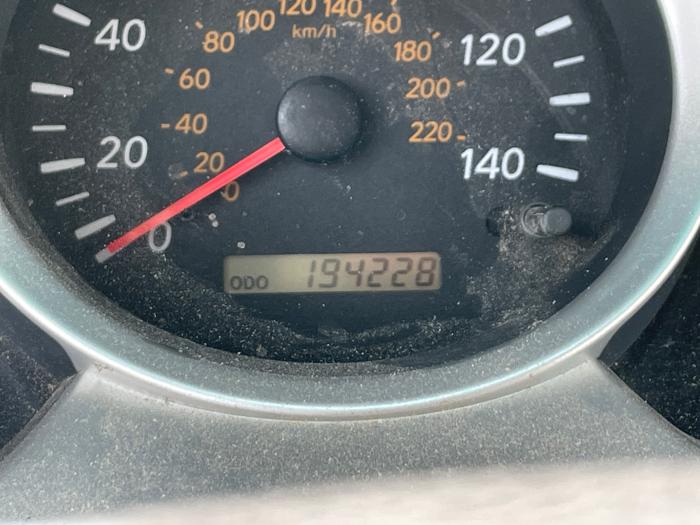 2006 toyota highlander v6-2wd-with-3rd-row-seat with 194228 miles for sale near elk-river, minnesota 30e5a99a90174c998c3dee0132190351.jpeg
