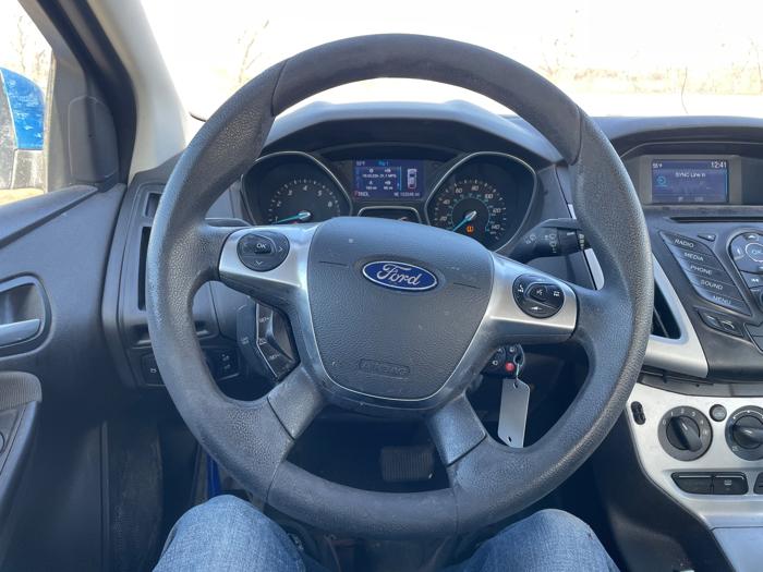 2014 ford focus se-sedan with 153546 miles for sale near rochester, minnesota 30e8e36623df4e8e8e76948be4e0d47f.jpeg
